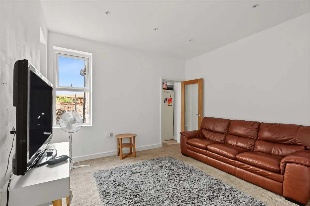 Hamilton Road, Long Eaton, NG10, photo 2