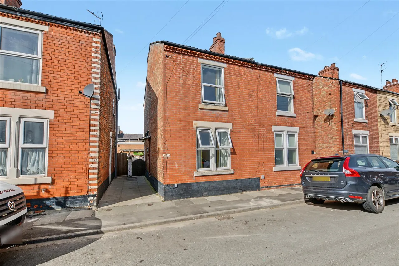 3 bed house for sale, Hamilton Road, Long Eaton, NG10