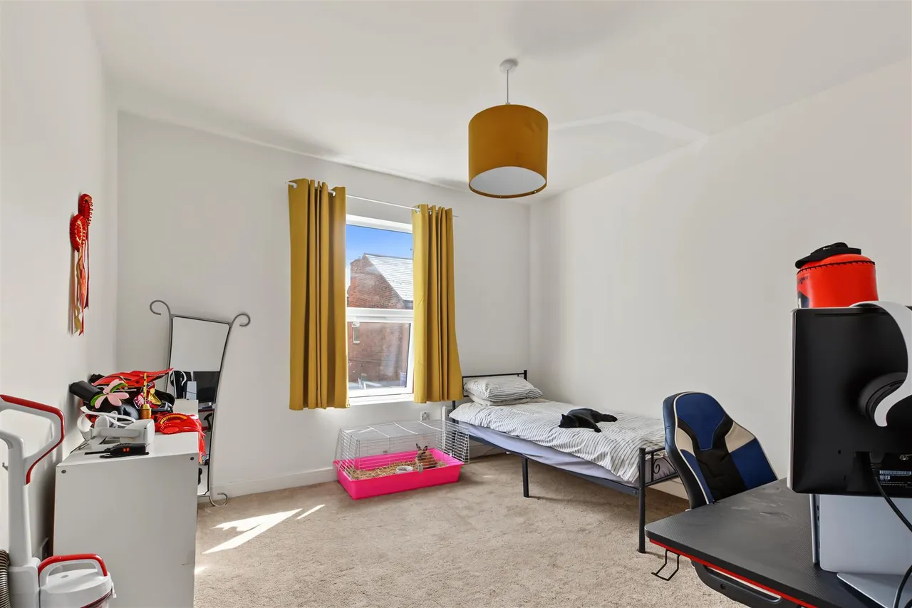 Hamilton Road, Long Eaton, NG10, photo 8