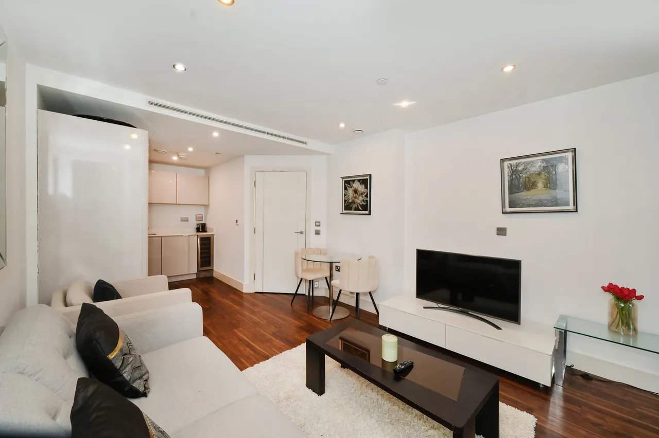 Altitude Point, London, E1, photo 8