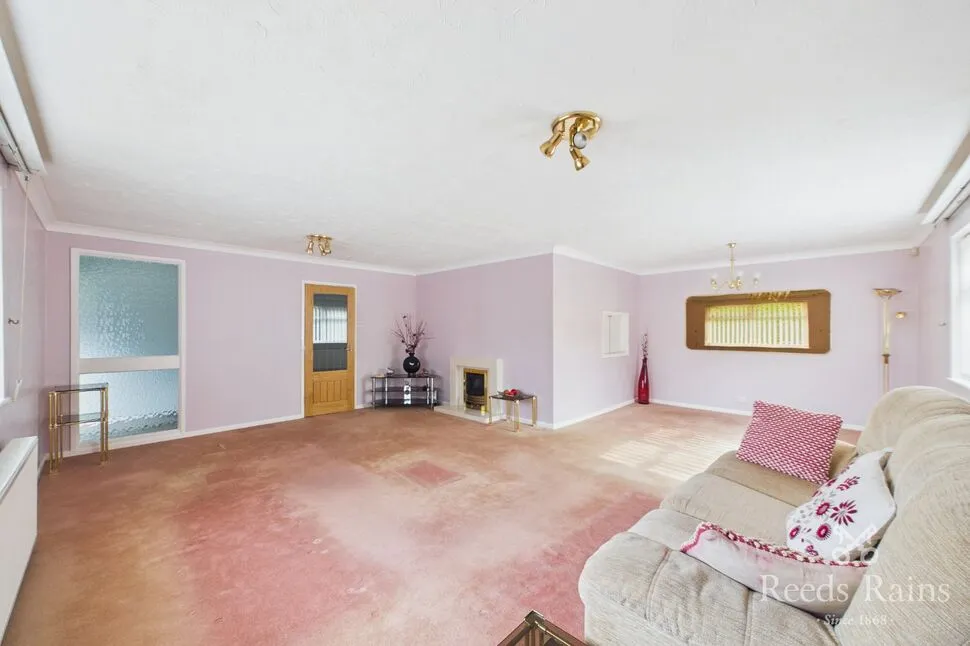 Northfield Lane, Horbury, West Yorkshire, WF4, photo 11