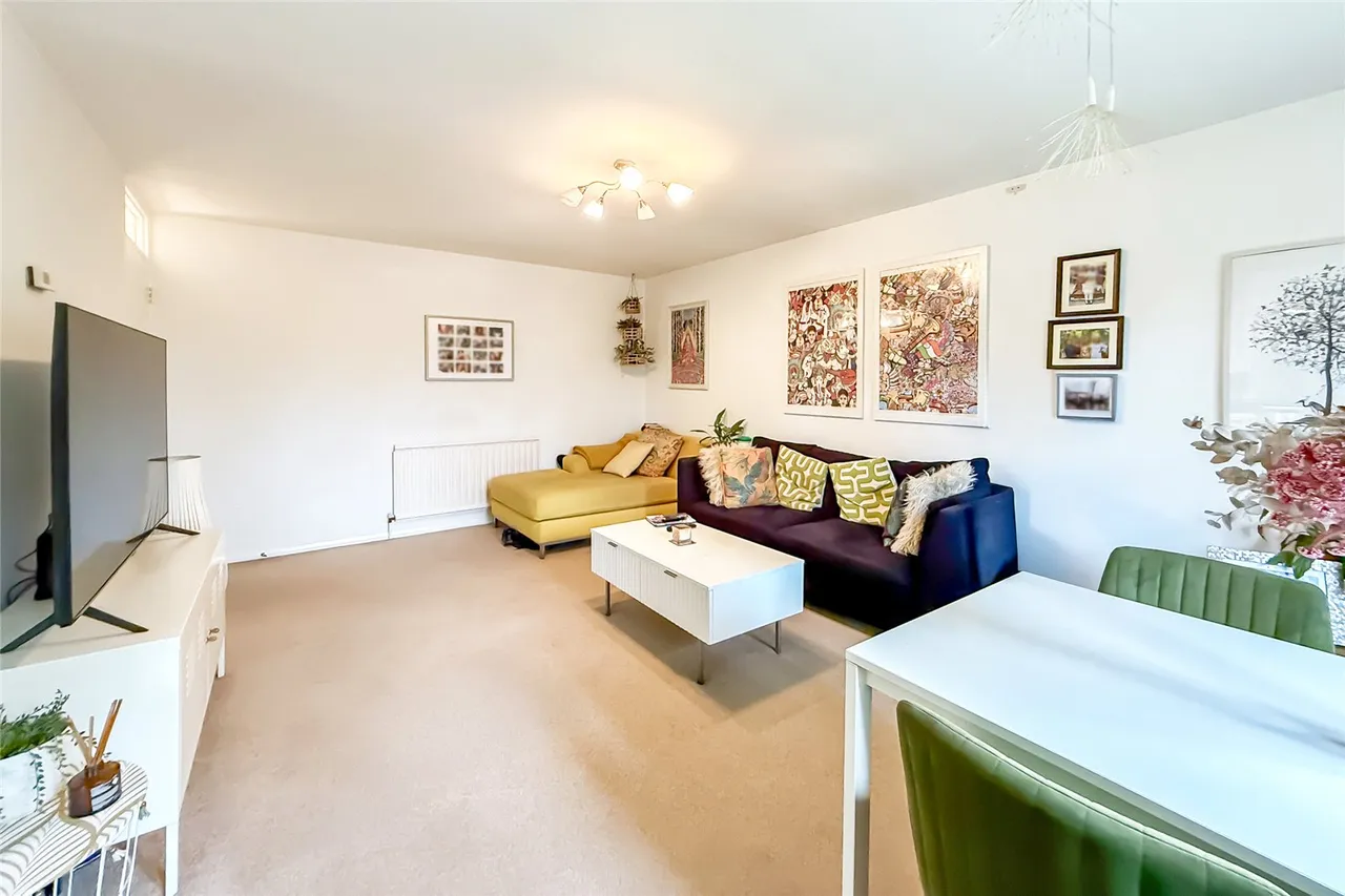 Douglas Road, Harpenden, Hertfordshire, AL5 2HW, photo 5