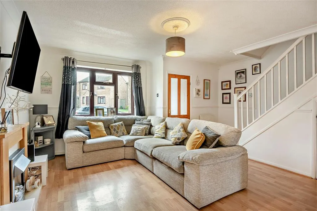 Buttercup Close, Stamford, PE9, photo 4