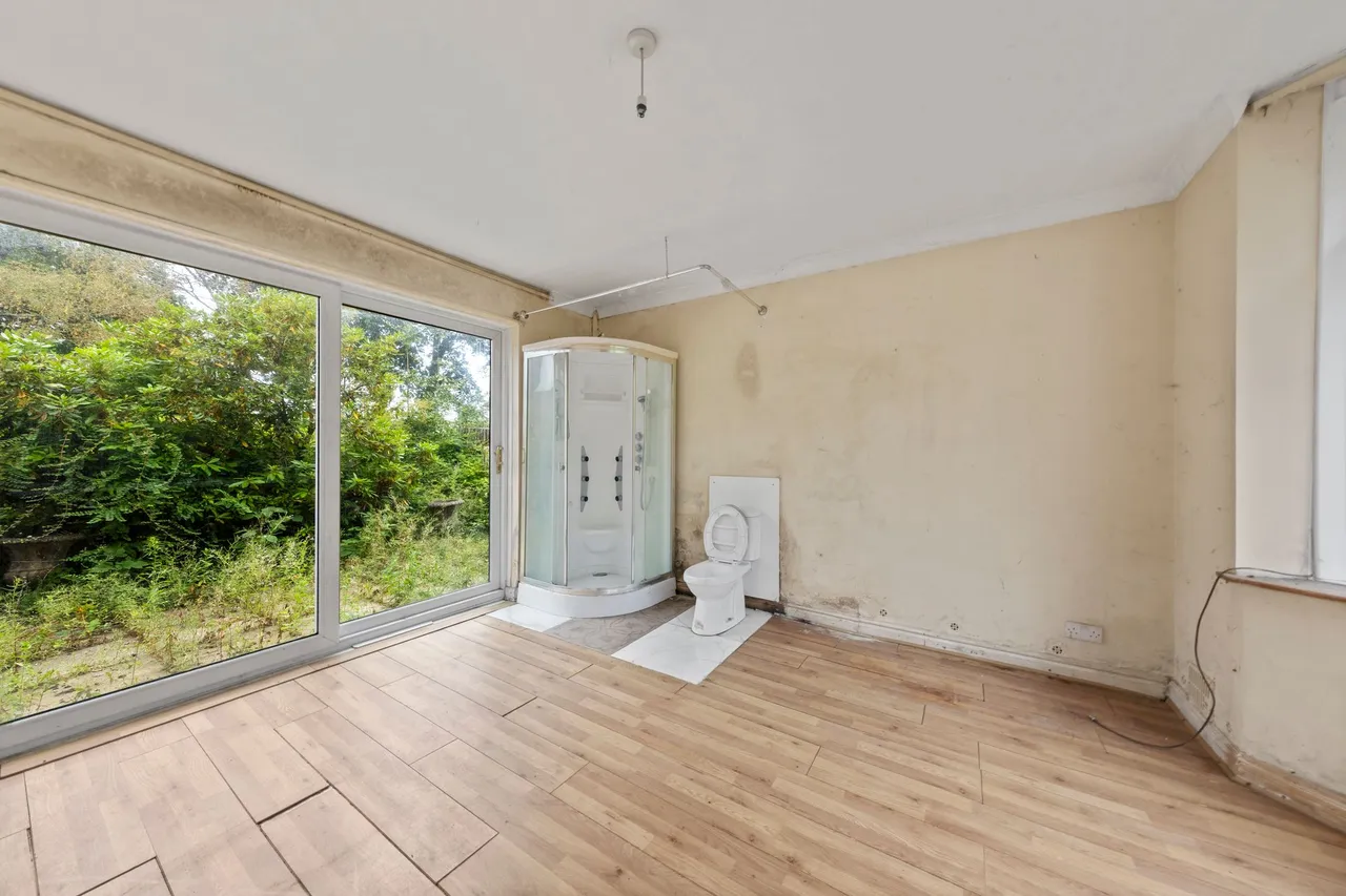 Lyons Lane, Appleton, Warrington, Warrington, WA4 5JG, photo 11