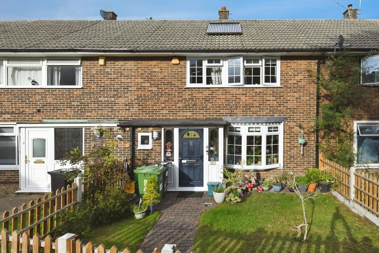 3 bed house for sale, Ardleigh, Basildon, SS16