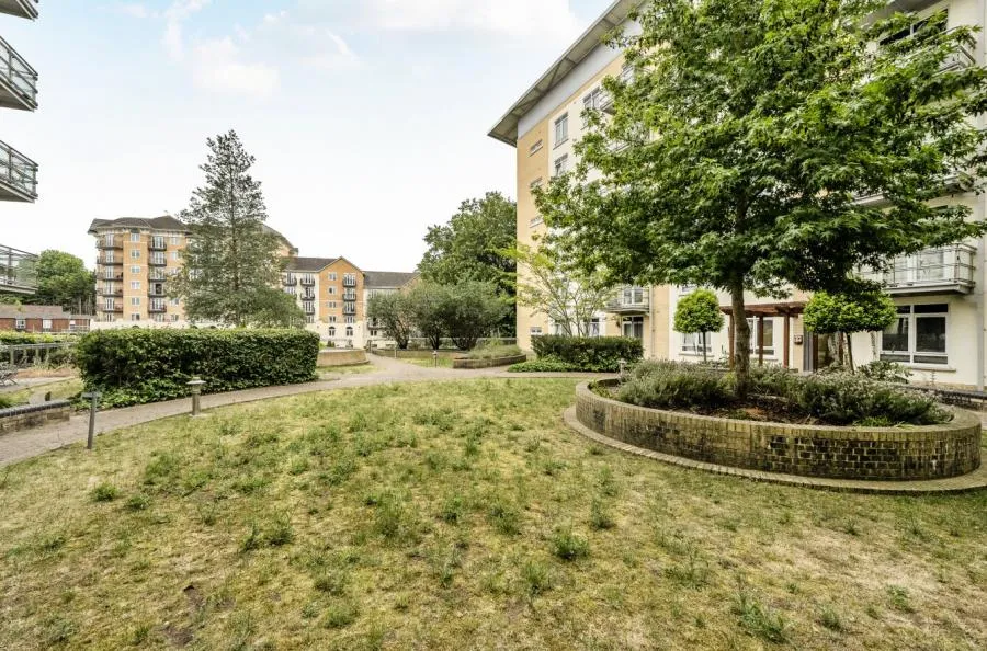 Kenavon Drive, Reading, RG1, photo 13