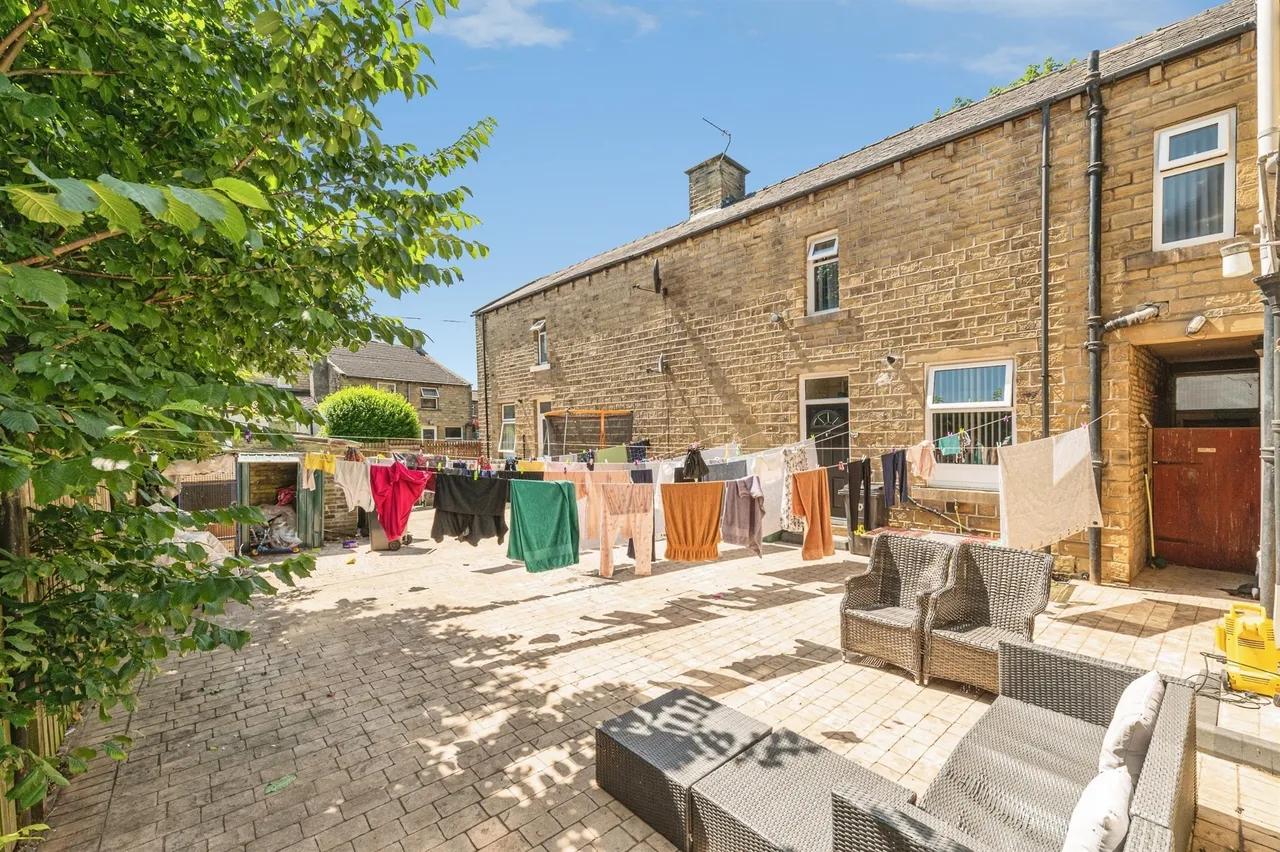 Beech Street, Paddock, Huddersfield, photo 4