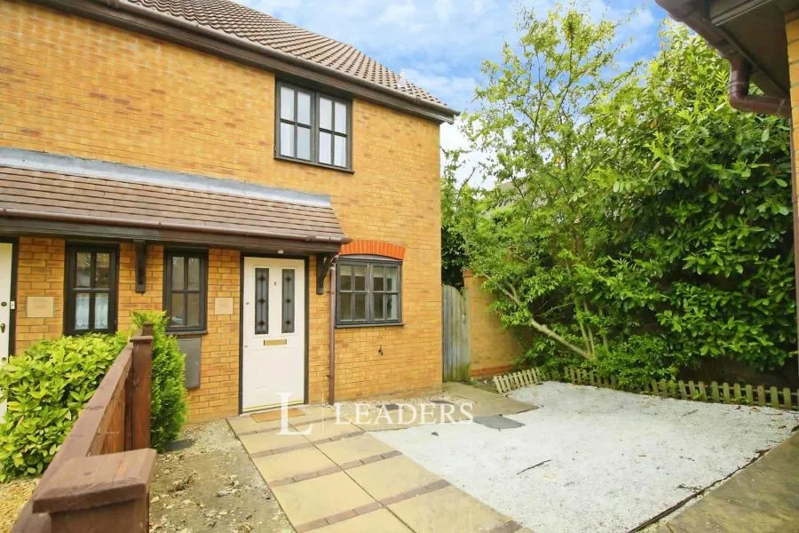 2 bed house for sale, Gratton Court, Emerson Valley, MK4