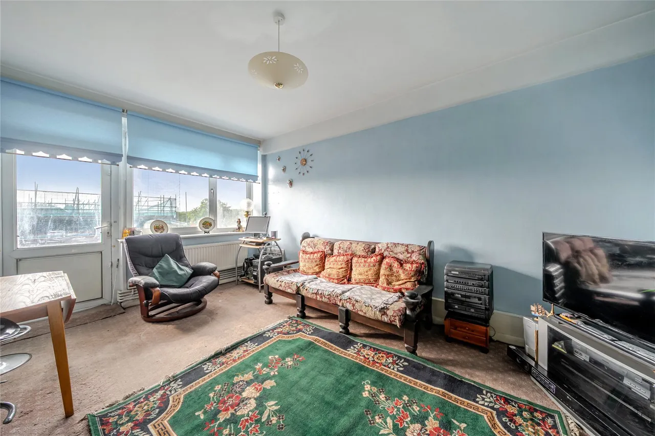 Bromley Road, London, SE6, photo 6