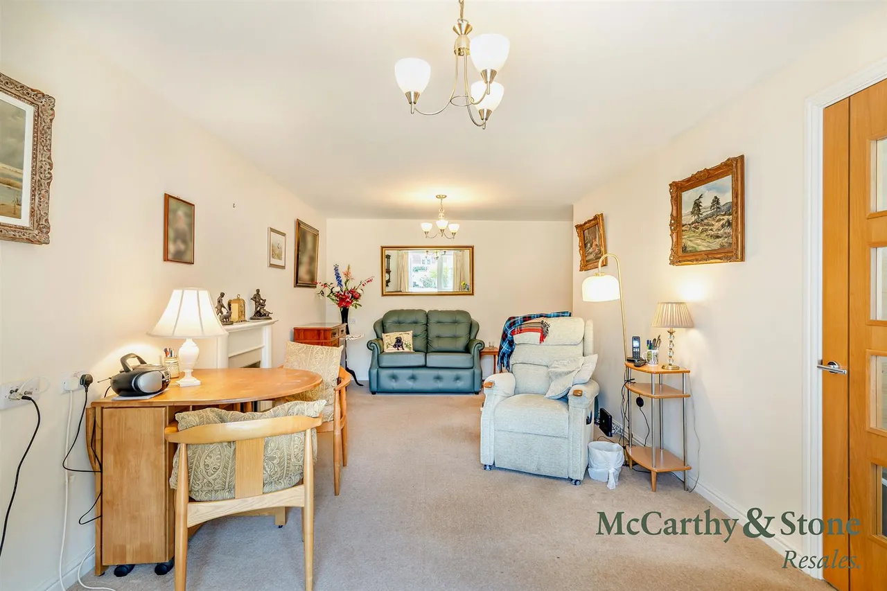 New Road, Basingstoke, RG21, photo 14
