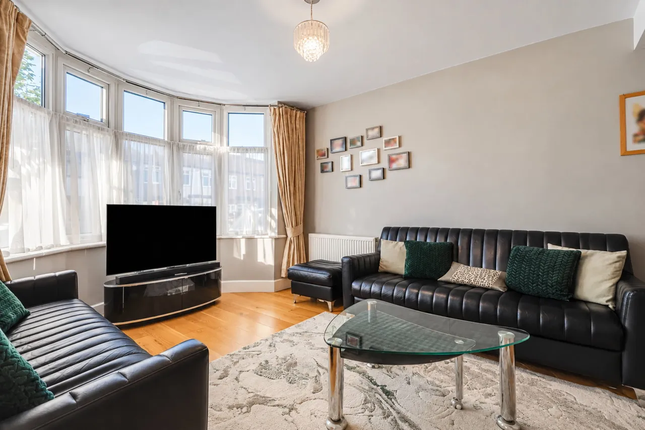 Stafford Avenue, Hornchurch, RM11, photo 5
