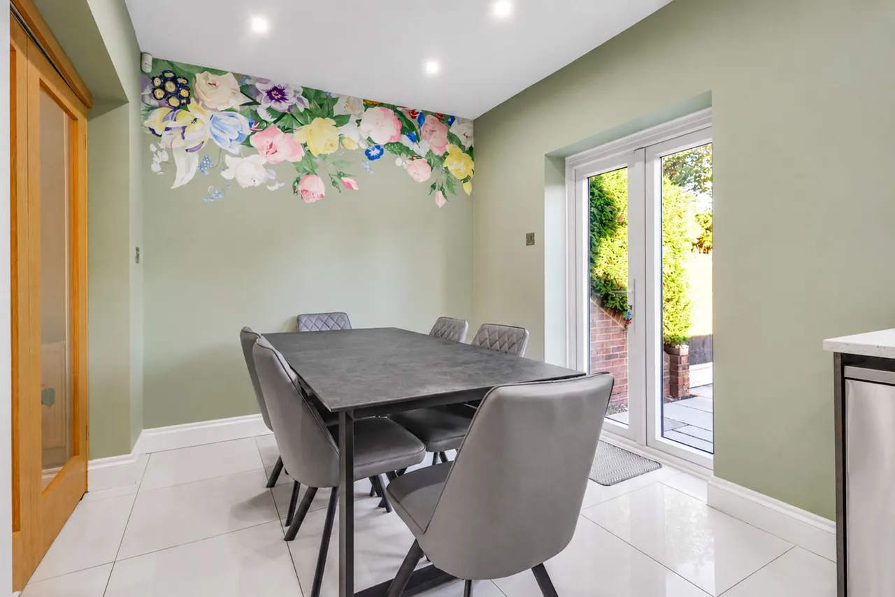Stafford Avenue, Hornchurch, RM11, photo 13
