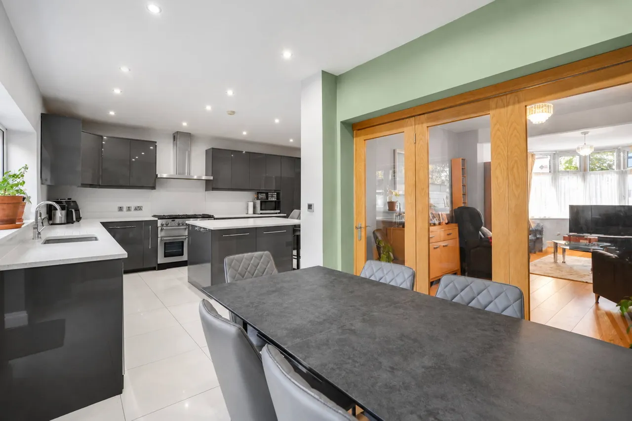 Stafford Avenue, Hornchurch, RM11, photo 8