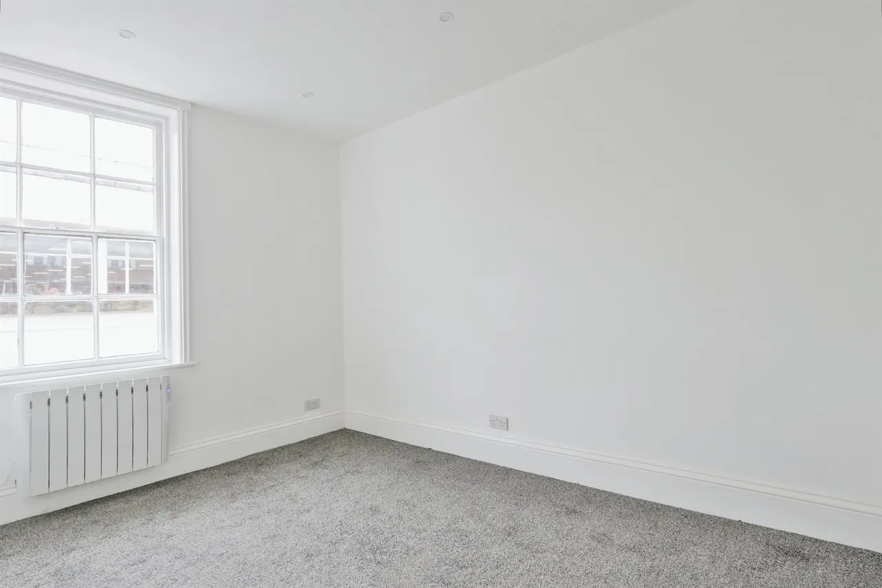 High Street, Poole, BH15, photo 5