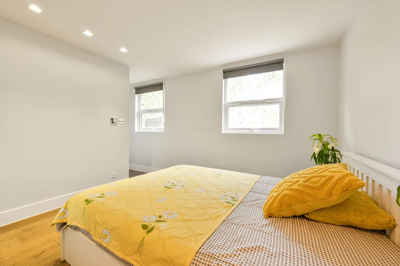 Flat 1, 224 Uxbridge Road, London, photo 8