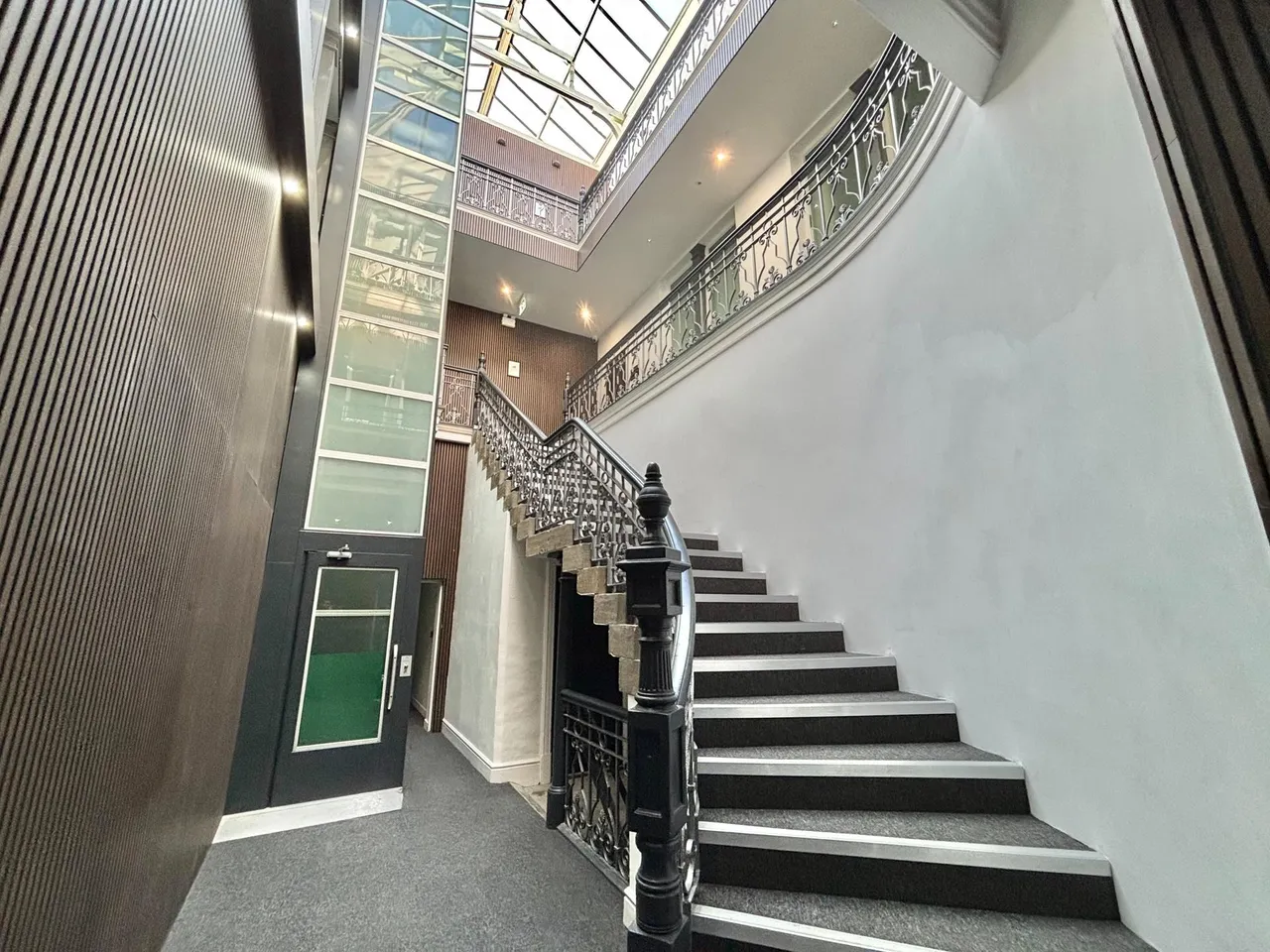 Silver Street, Bury, BL9, photo 9