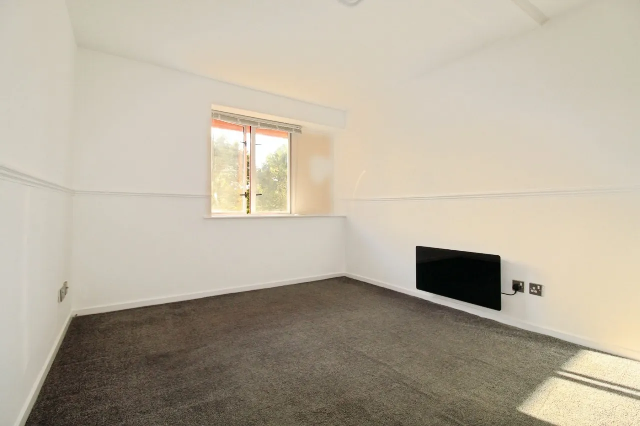 Eleanor Way, Waltham Cross, EN8, photo 2