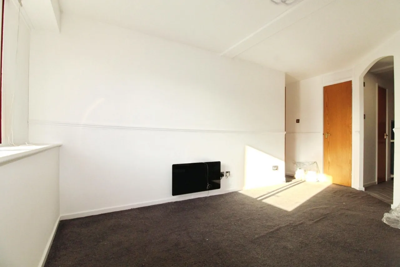 Eleanor Way, Waltham Cross, EN8, photo 11