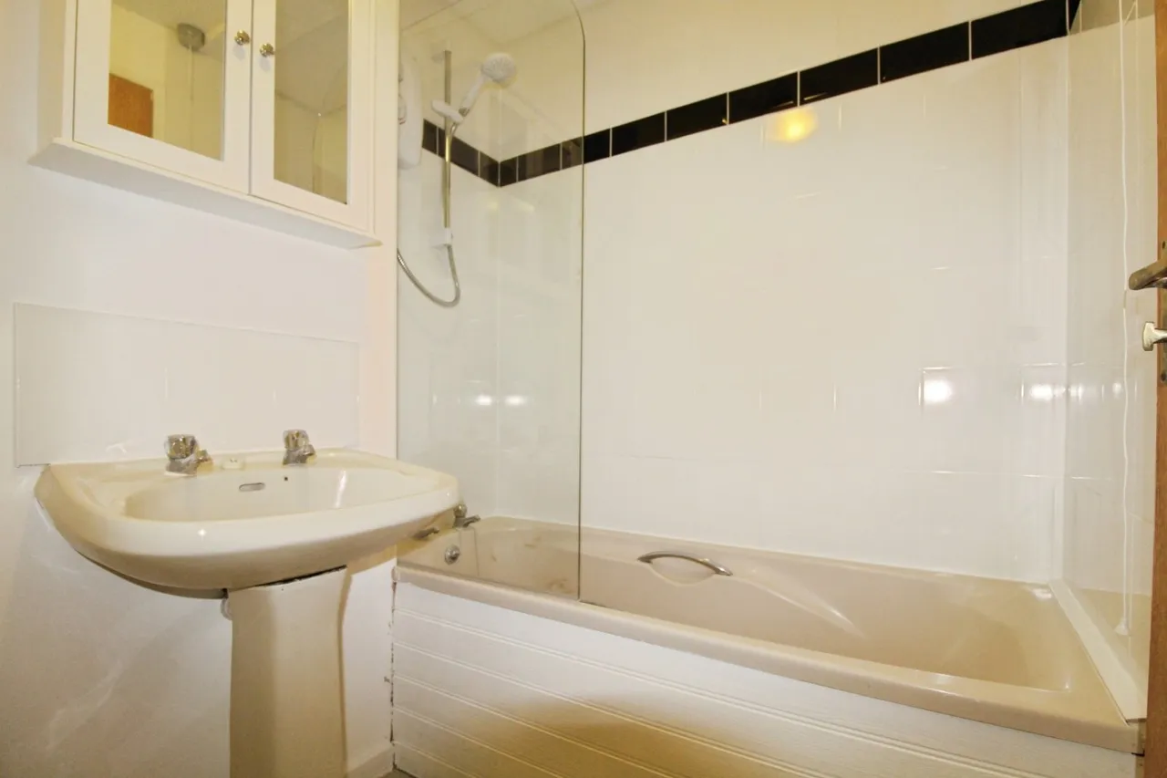 Eleanor Way, Waltham Cross, EN8, photo 10