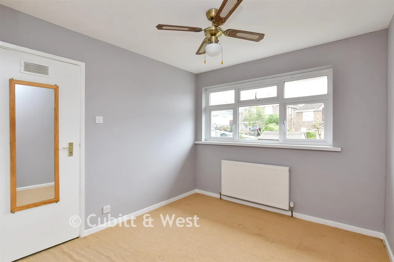 Connell Drive, Woodingdean, BN2, photo 7