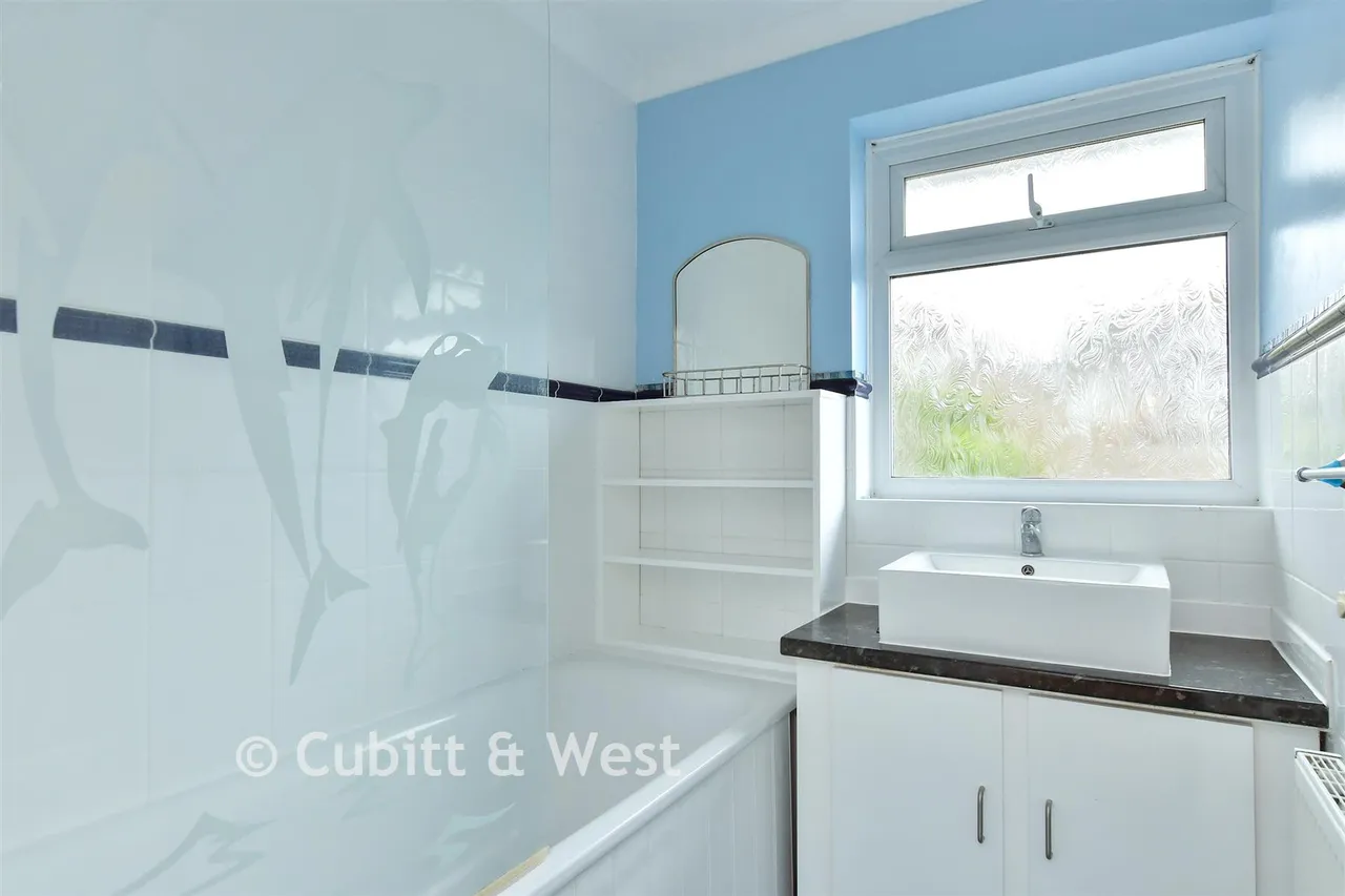 Connell Drive, Woodingdean, BN2, photo 8