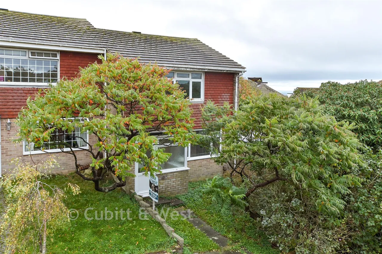 2 bed house for sale, Connell Drive, Woodingdean, BN2