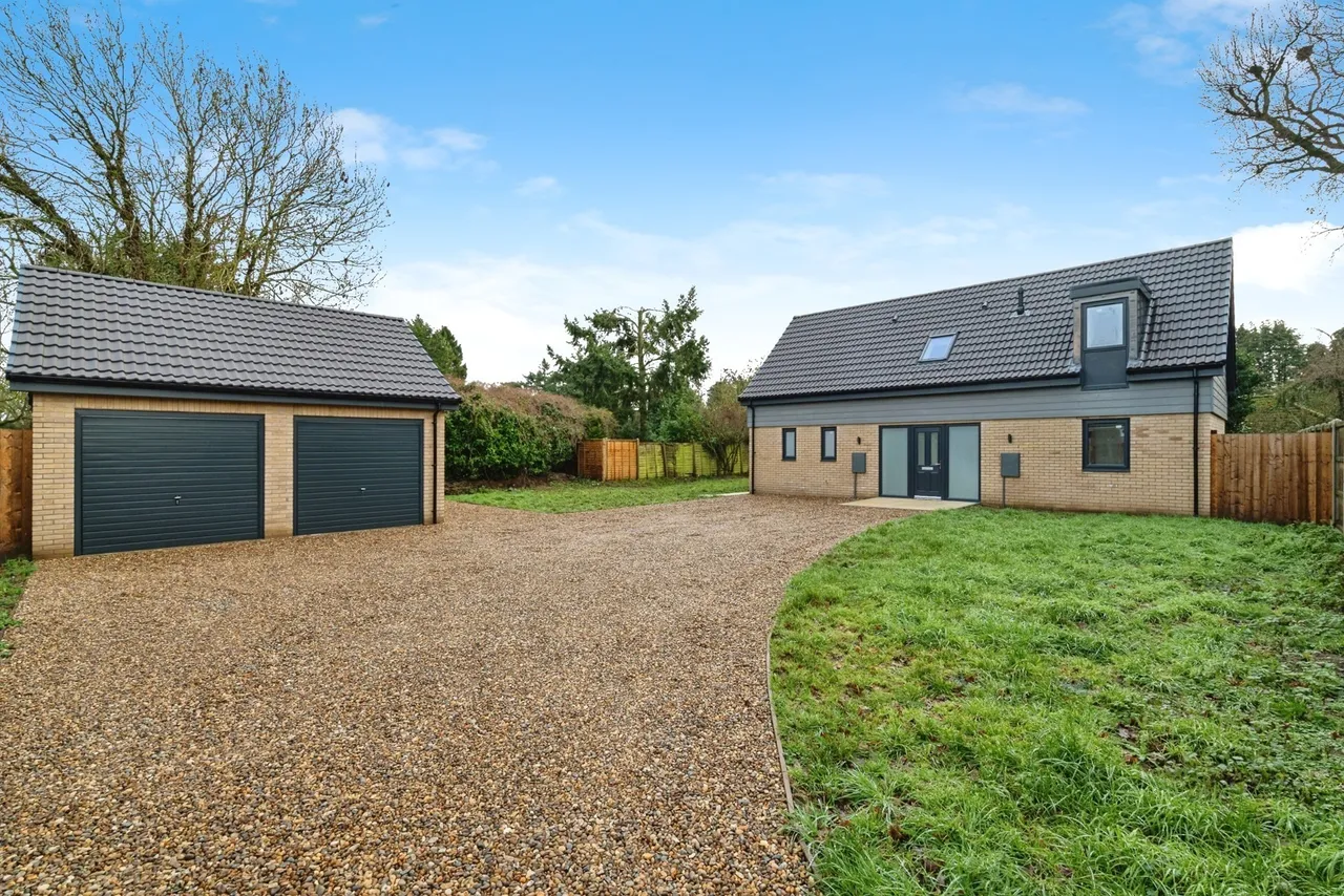 4 bed house for sale — Two Saints Close, Hoveton, Norwich, Norfolk, NR12