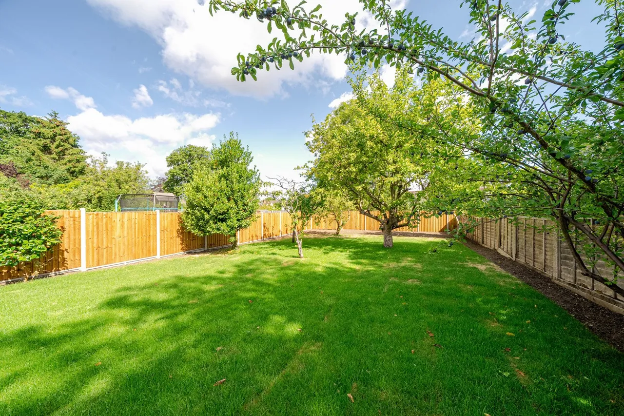 Sandhurst Road, DA15, photo 31
