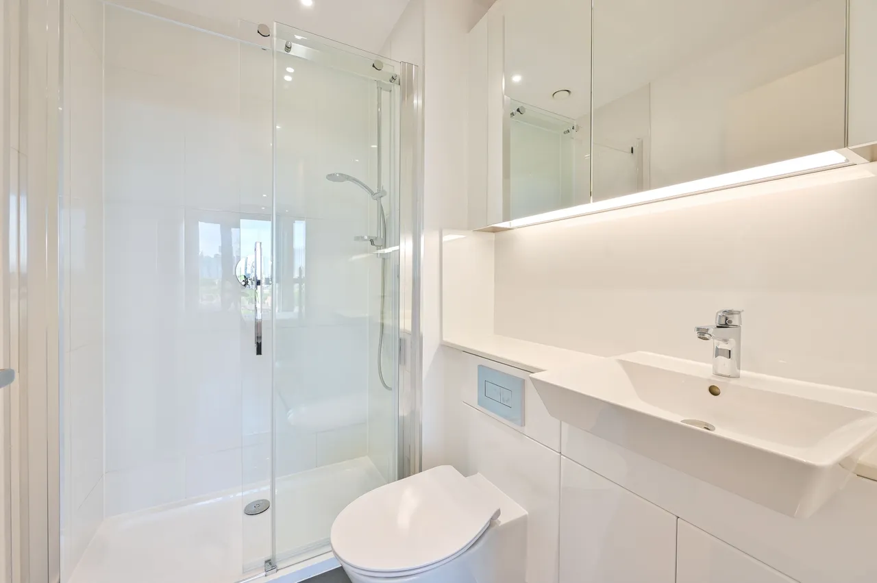 Showflat 3 (3 Bed) Momento Elephant & Castle, City Lights Point, London, photo 5