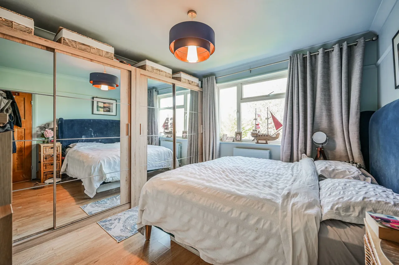 London, N10, photo 22