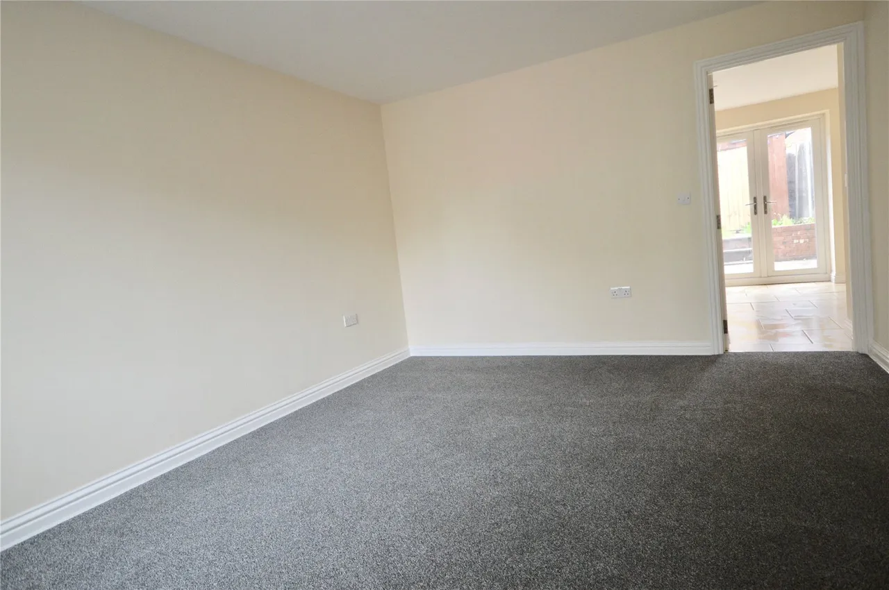 Clough Street, Rotherham, S61, photo 4
