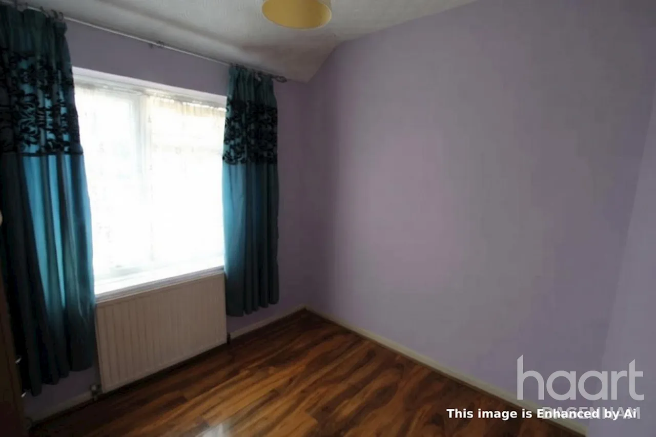 Singleton Road, RM9, photo 14