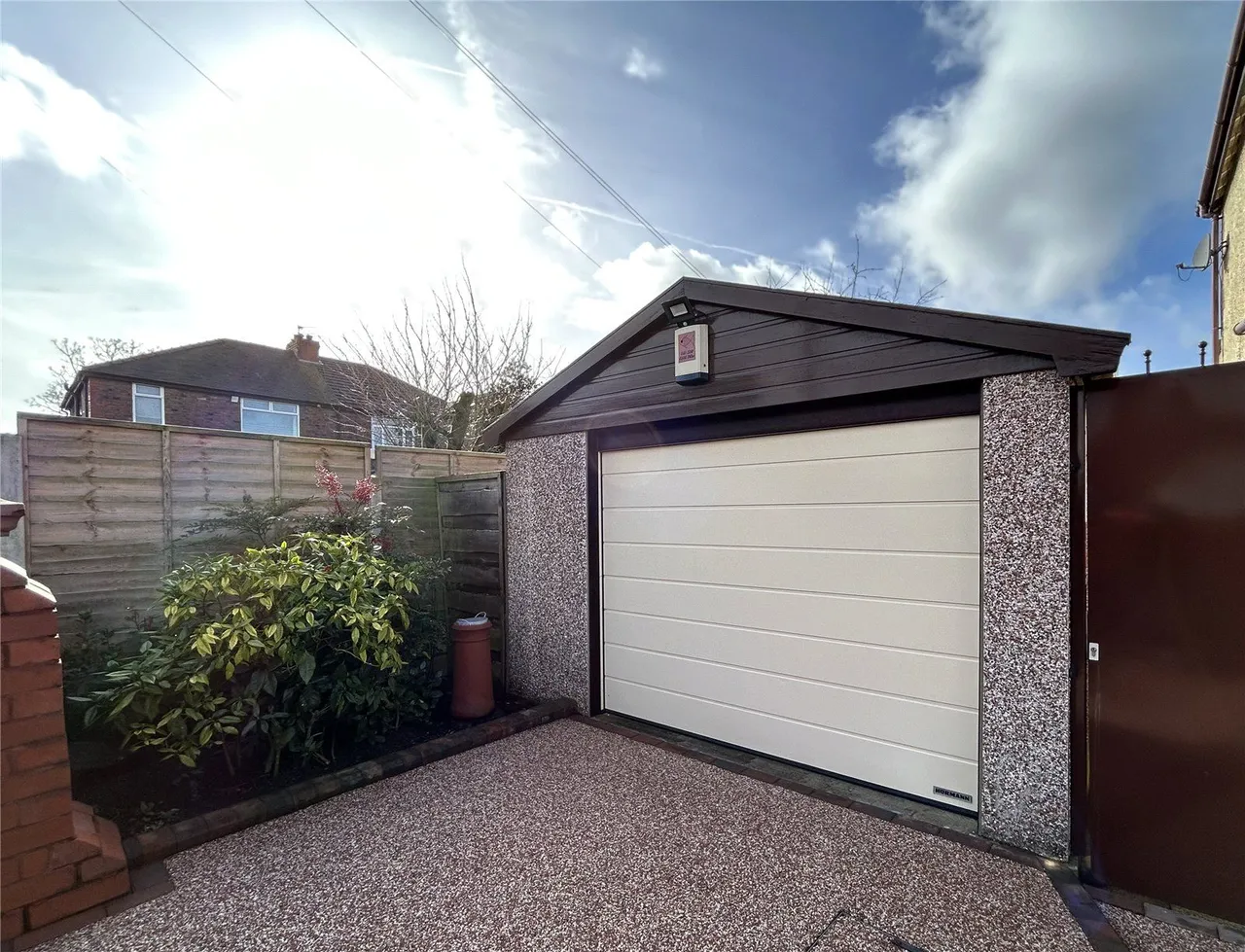 Kenilworth Grove, Audenshaw, M34, photo 4