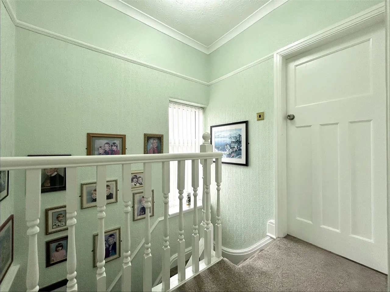Kenilworth Grove, Audenshaw, M34, photo 13