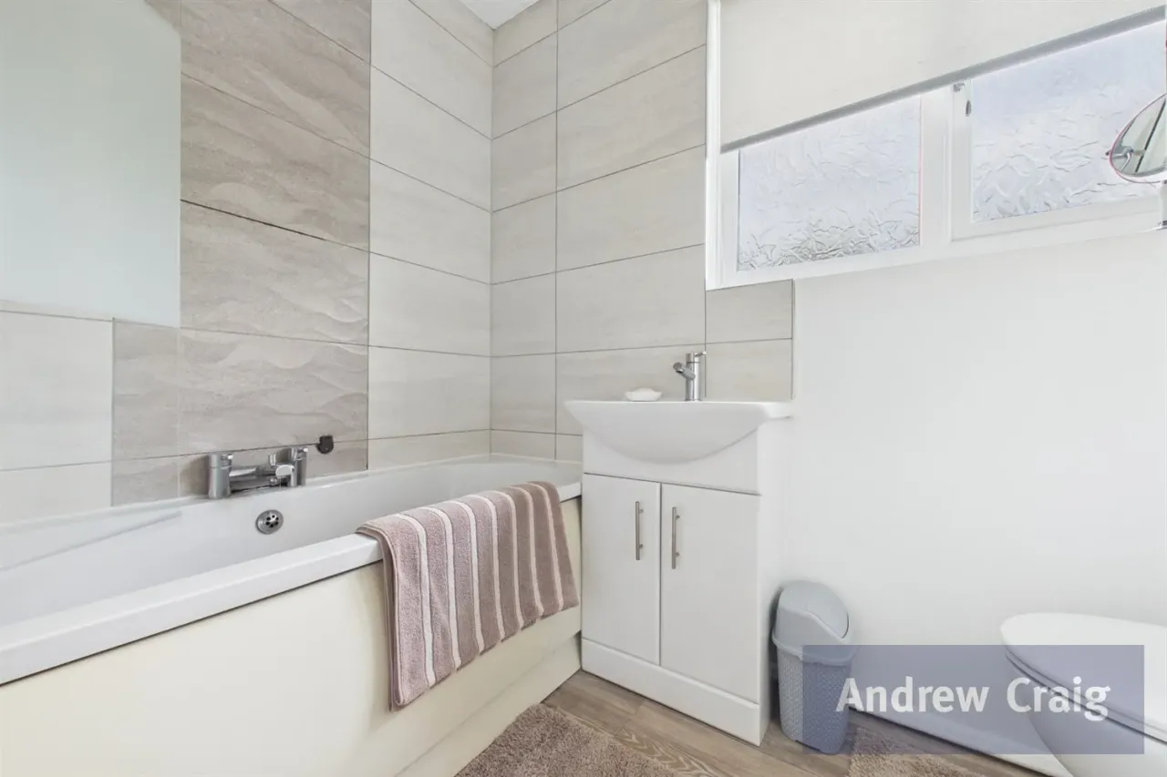 Mccracken Drive, Newcastle Upon Tyne, NE13, photo 12