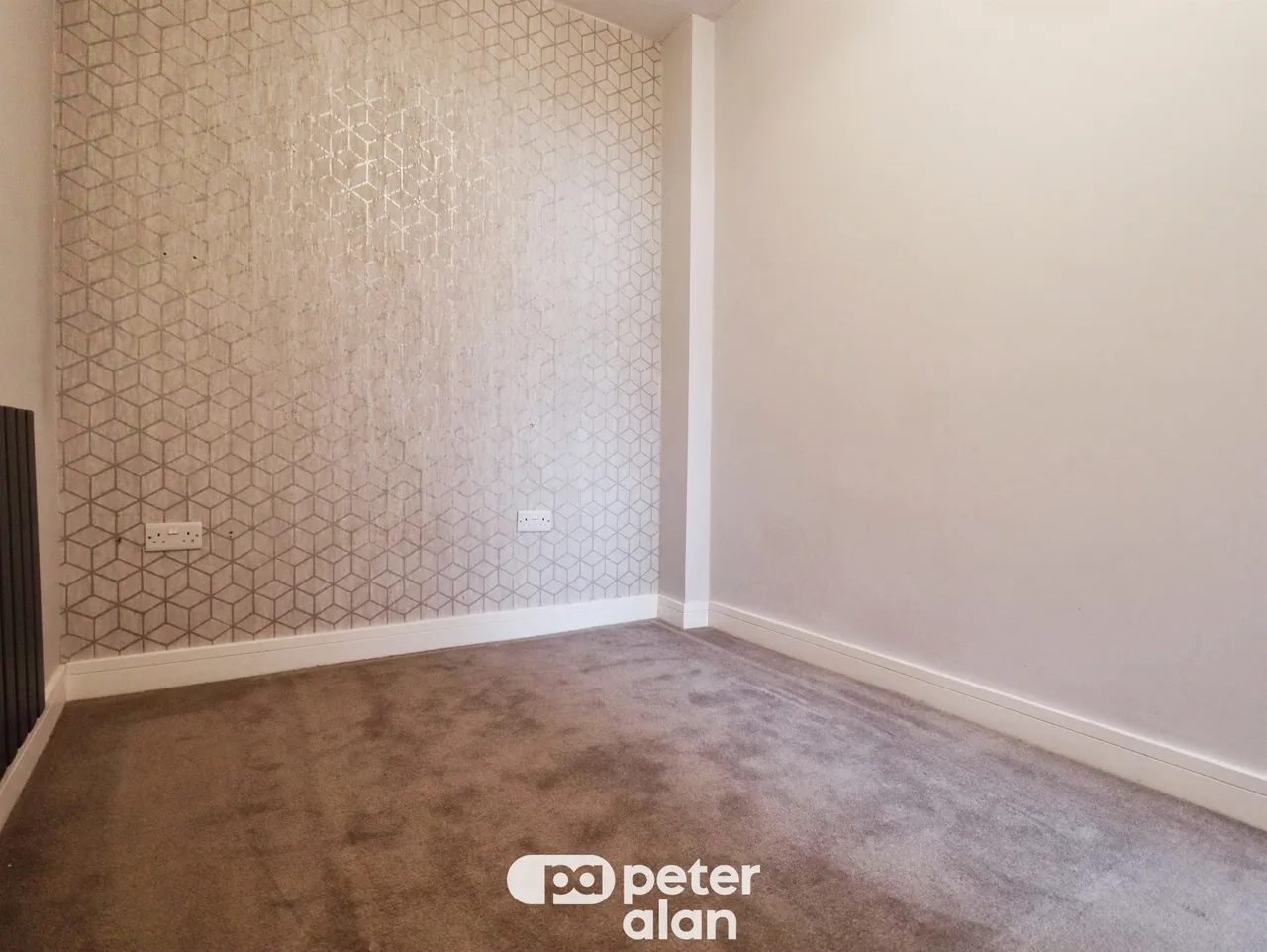 Elm Street, Cardiff, CF24, photo 6