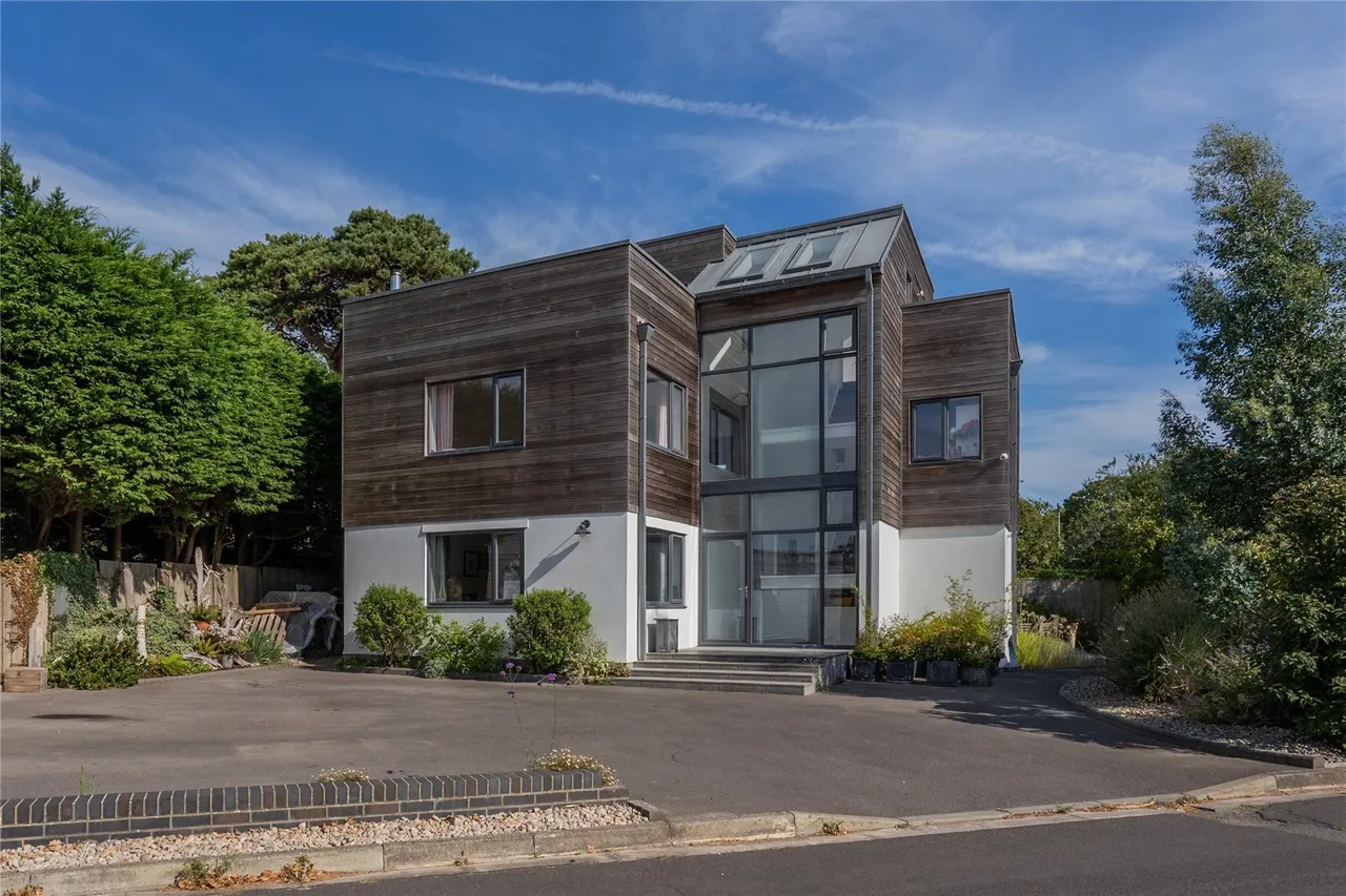 Wittering Road, Hayling Island, PO11, photo 18