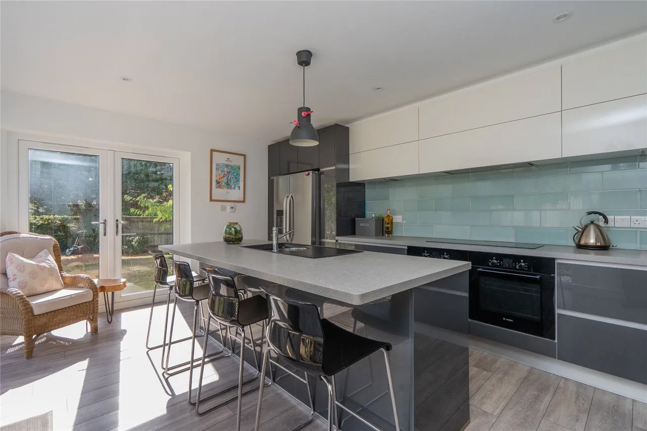 Wittering Road, Hayling Island, PO11, photo 3