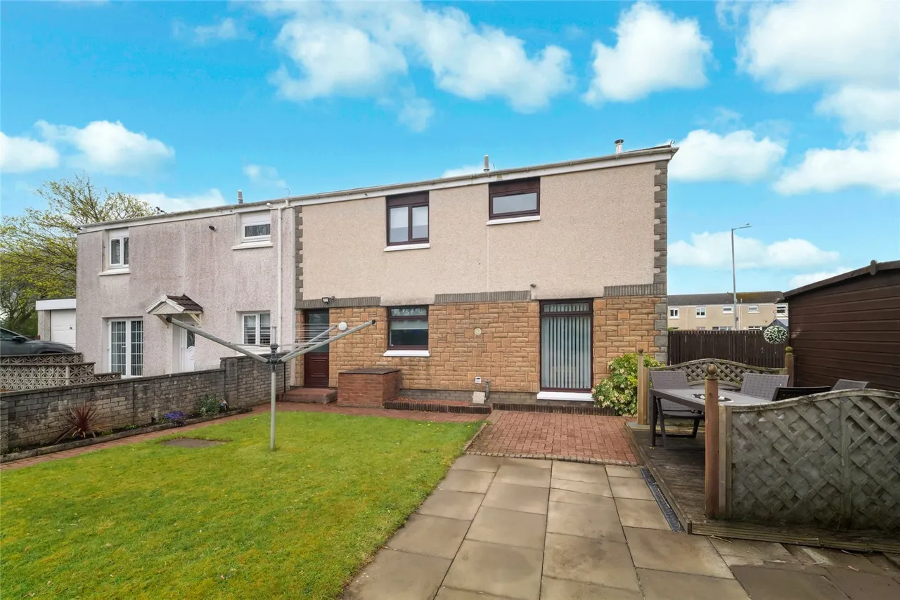 4 bed house for sale — Helmsdale Court, Cambuslang, Glasgow, South Lanarkshire, G72