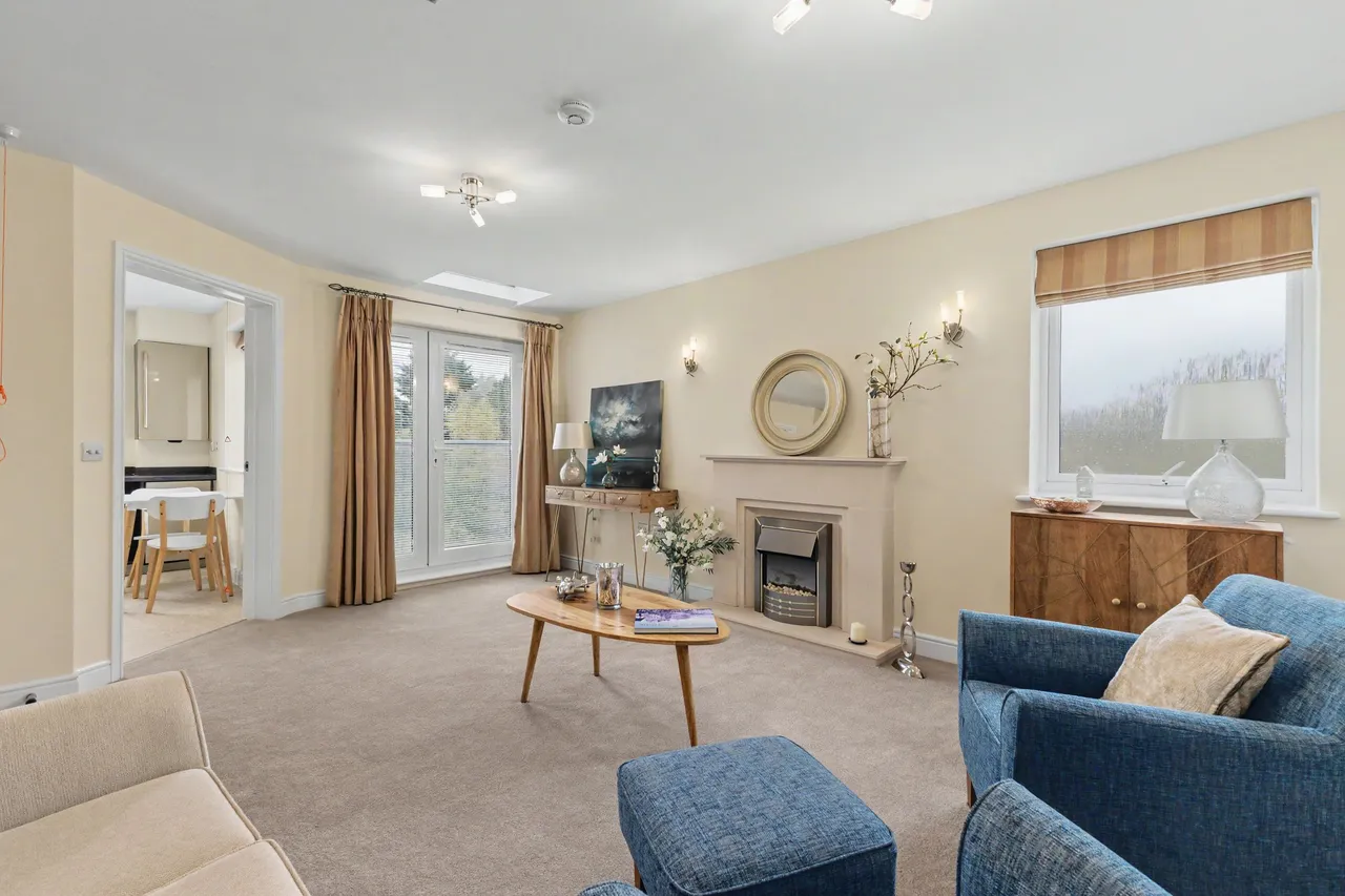 Main Street, Tiddington, CV37, photo 2