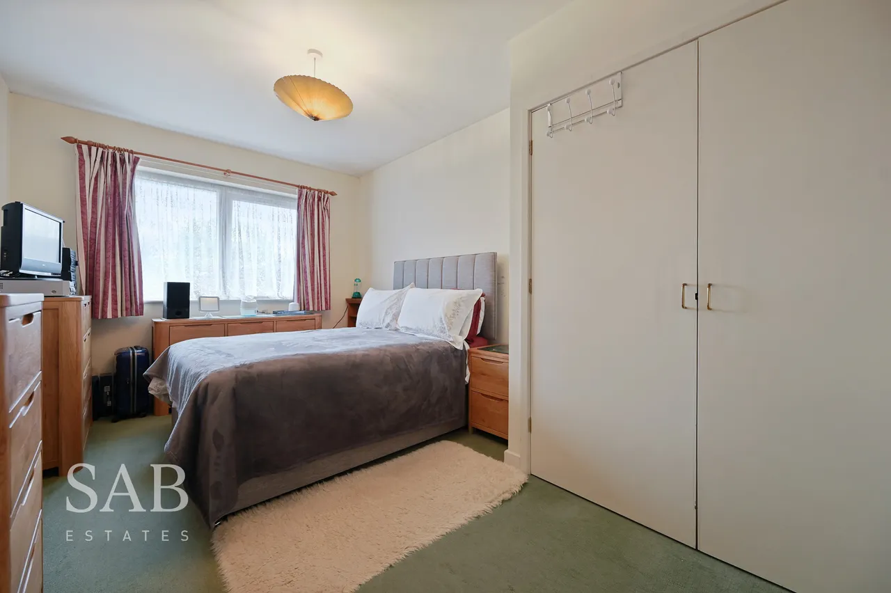 Oldfield Lane North, Lexham Court, UB6, photo 6