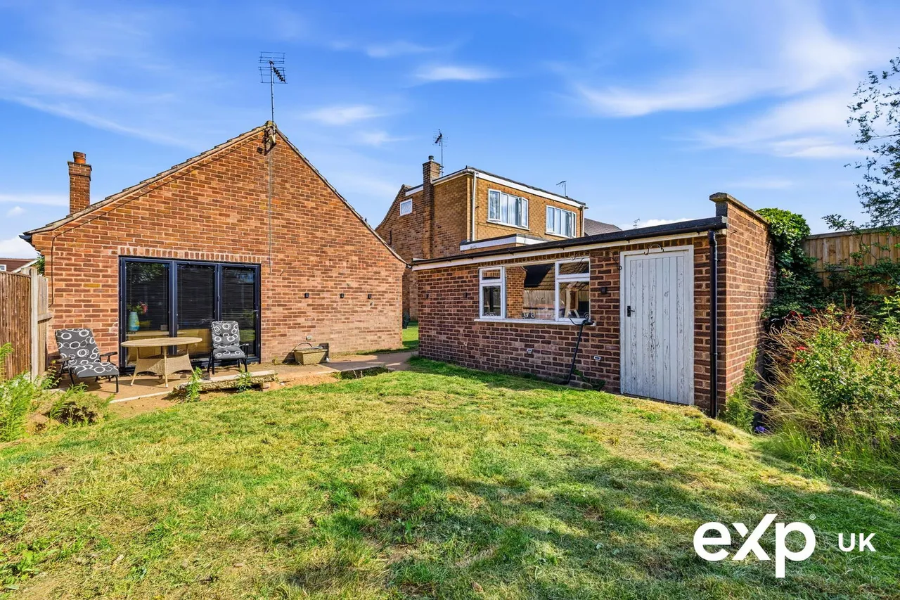 Winster Avenue, Ravenshead, photo 17