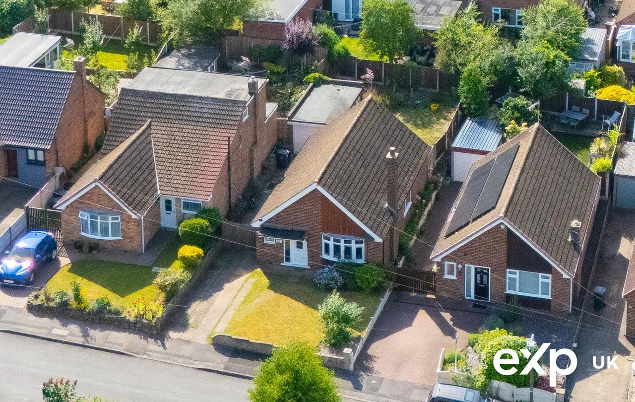Winster Avenue, Ravenshead, photo 13