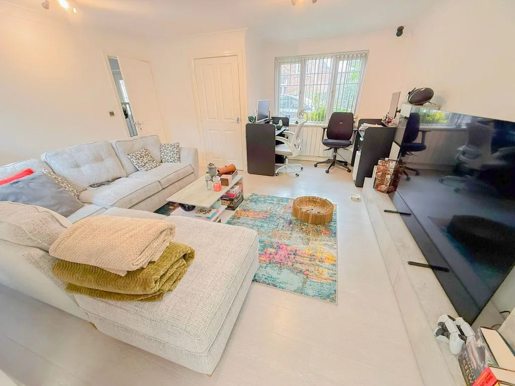 Canterbury Close, Erdington, B23, photo 13