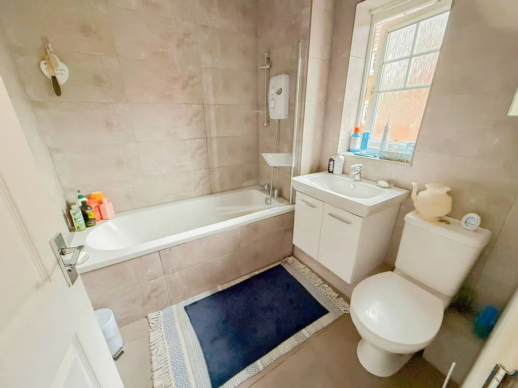 Canterbury Close, Erdington, B23, photo 11