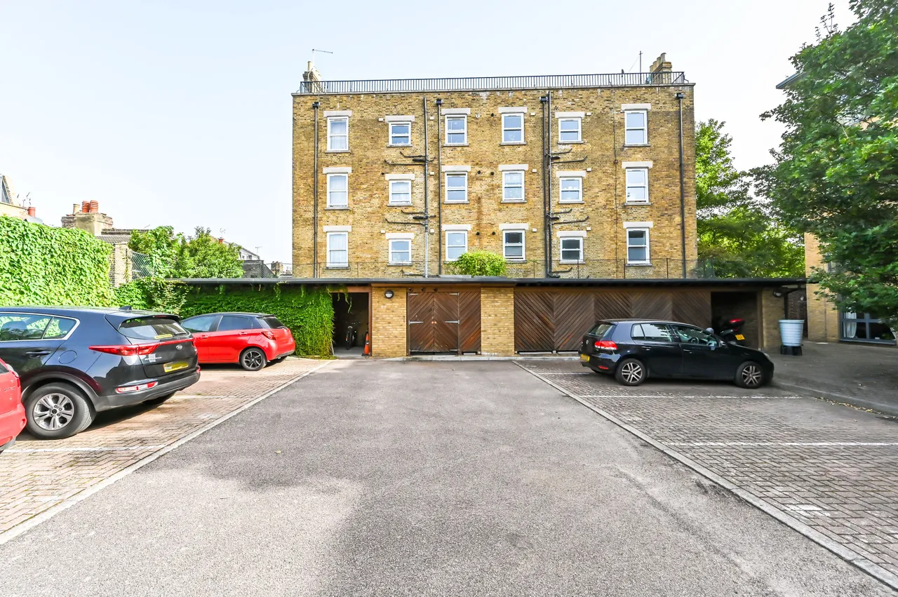 Flat 75, 39 Effra Parade, London, photo 7