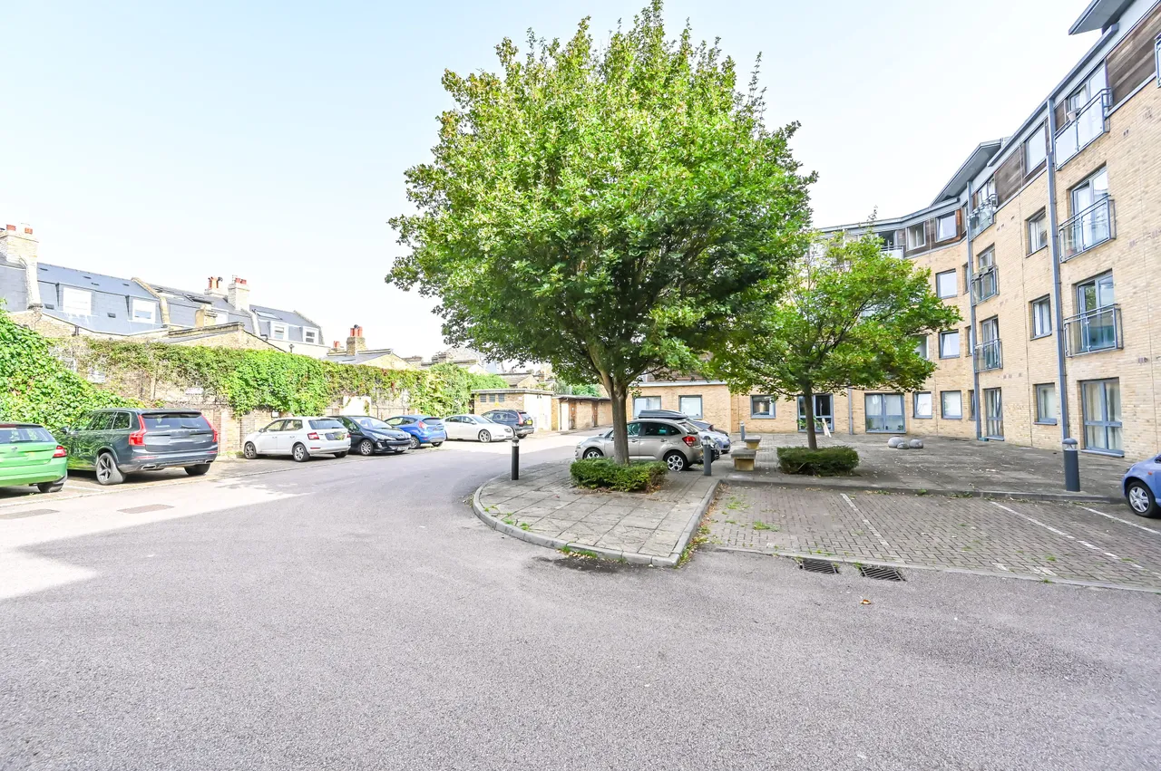 Flat 75, 39 Effra Parade, London, photo 10