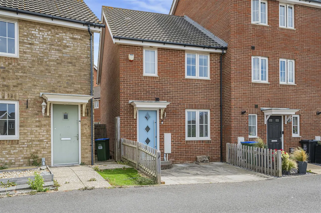 Montreal Close, Peacehaven, photo 20