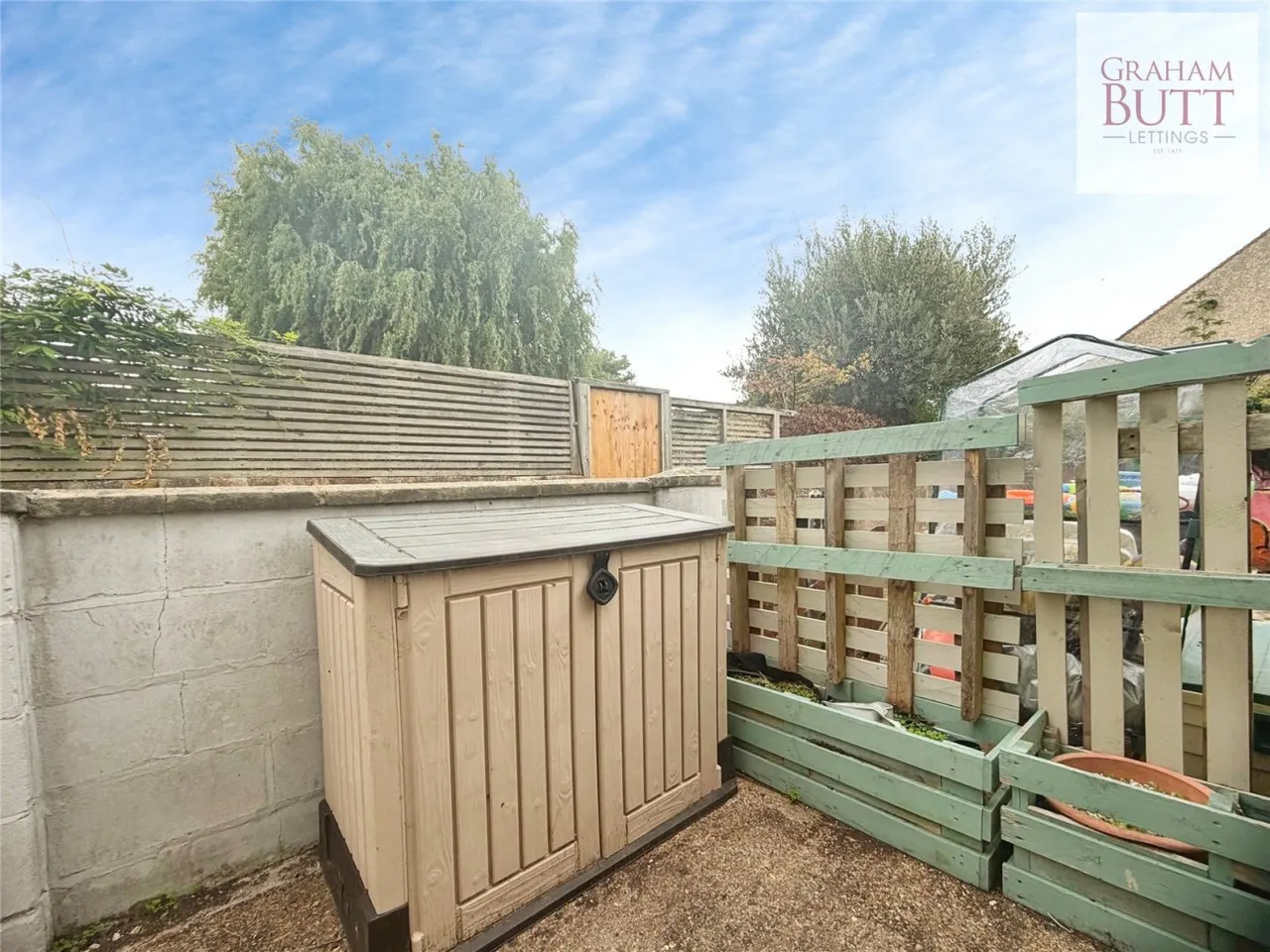 Worthing, BN14, photo 12