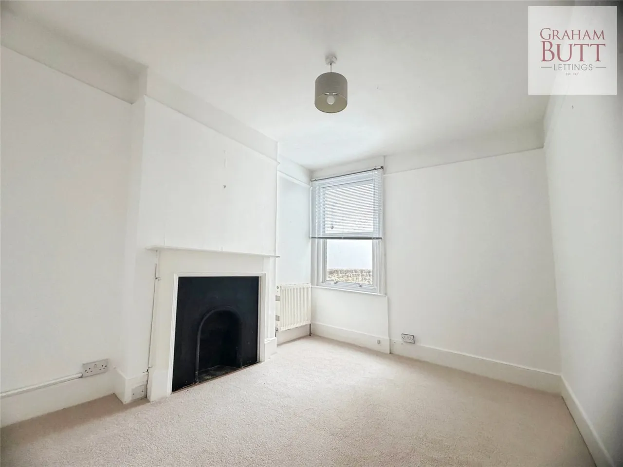Worthing, BN14, photo 5